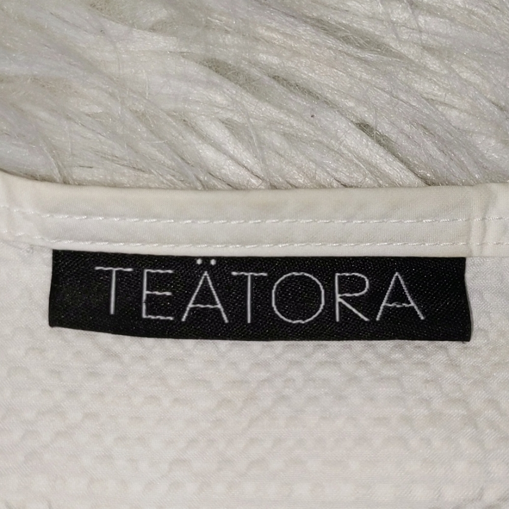 Teatora Device Tee - Picture 4 of 5